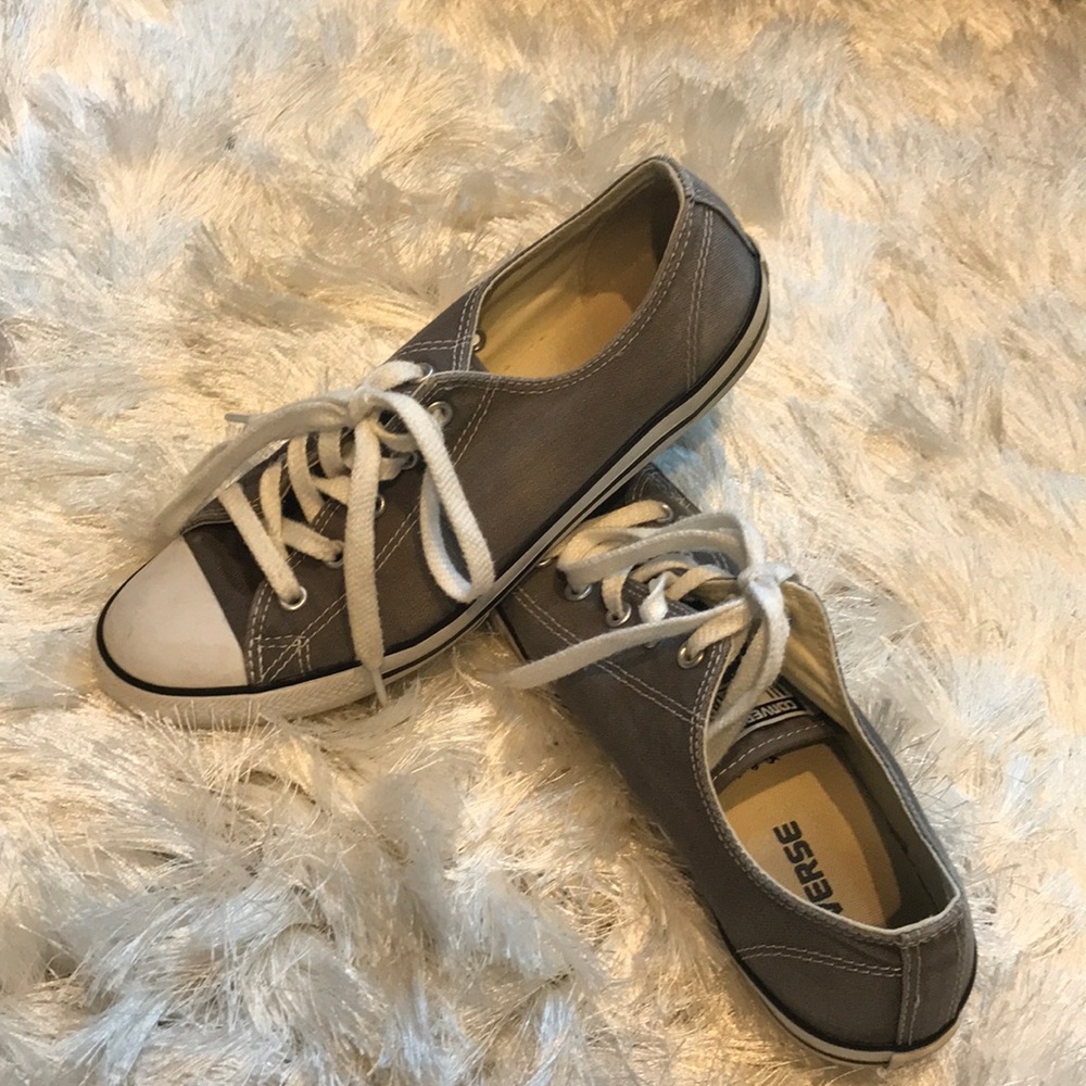 Converse sneakers-gray
